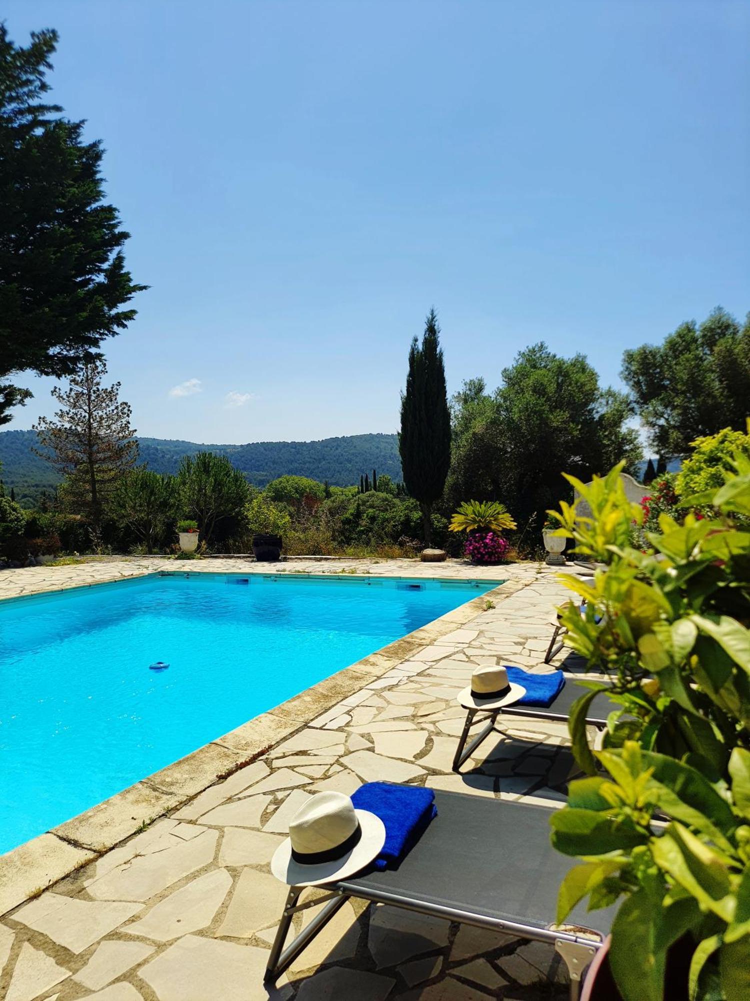 Logement La Belle Provence Le Beausset Exterior foto